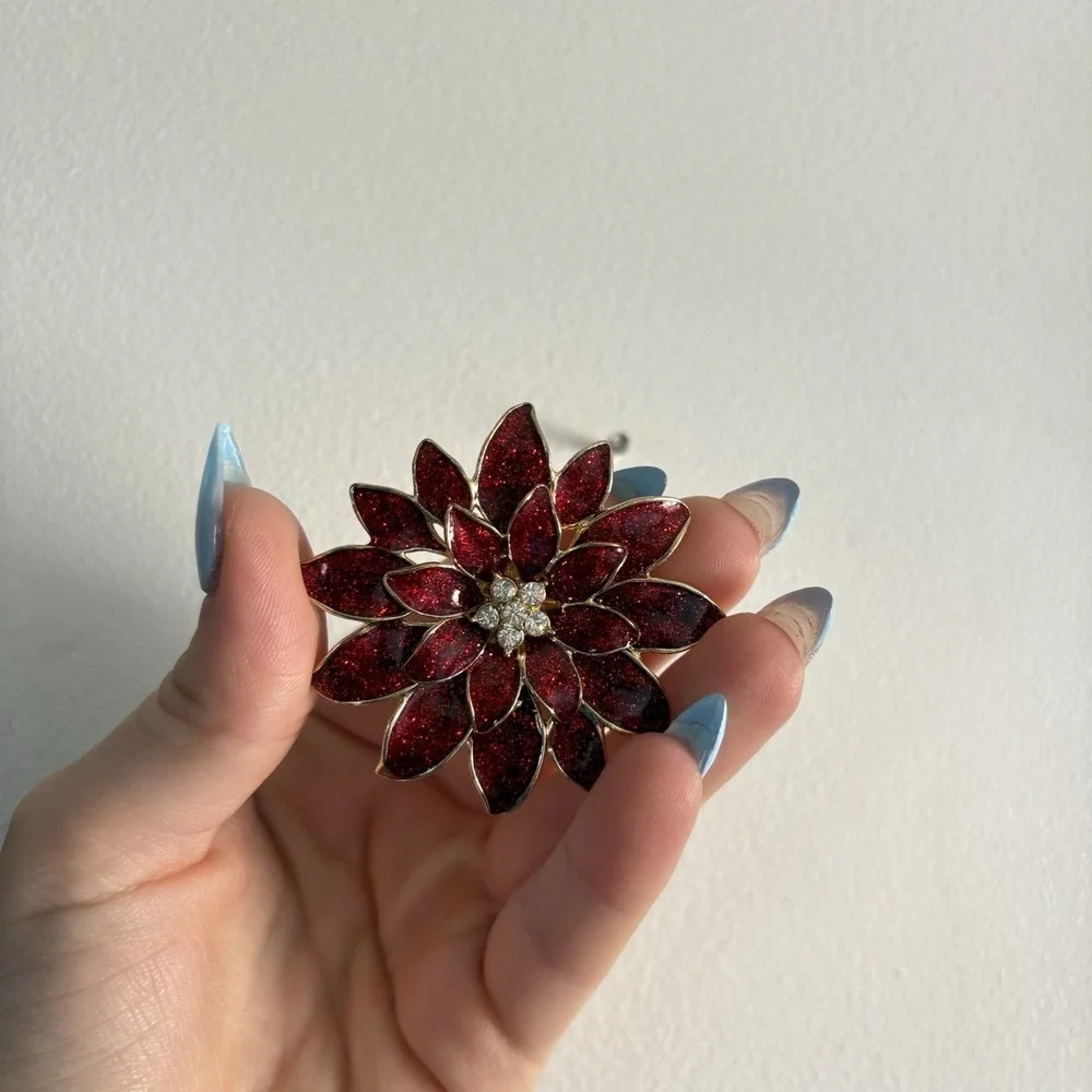 Vintage Brooch Pin Glitter Poinsettia‎ Flower Christmas Holiday Quite Luxury 90s